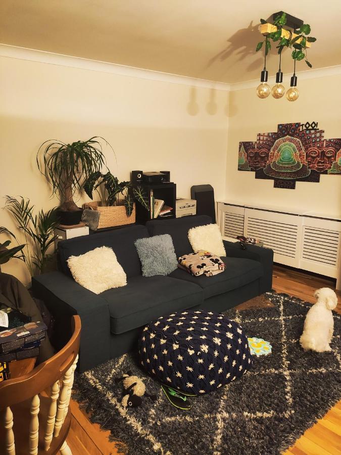 Single bedroom in quiet neighbourhood Glasgow Buitenkant foto